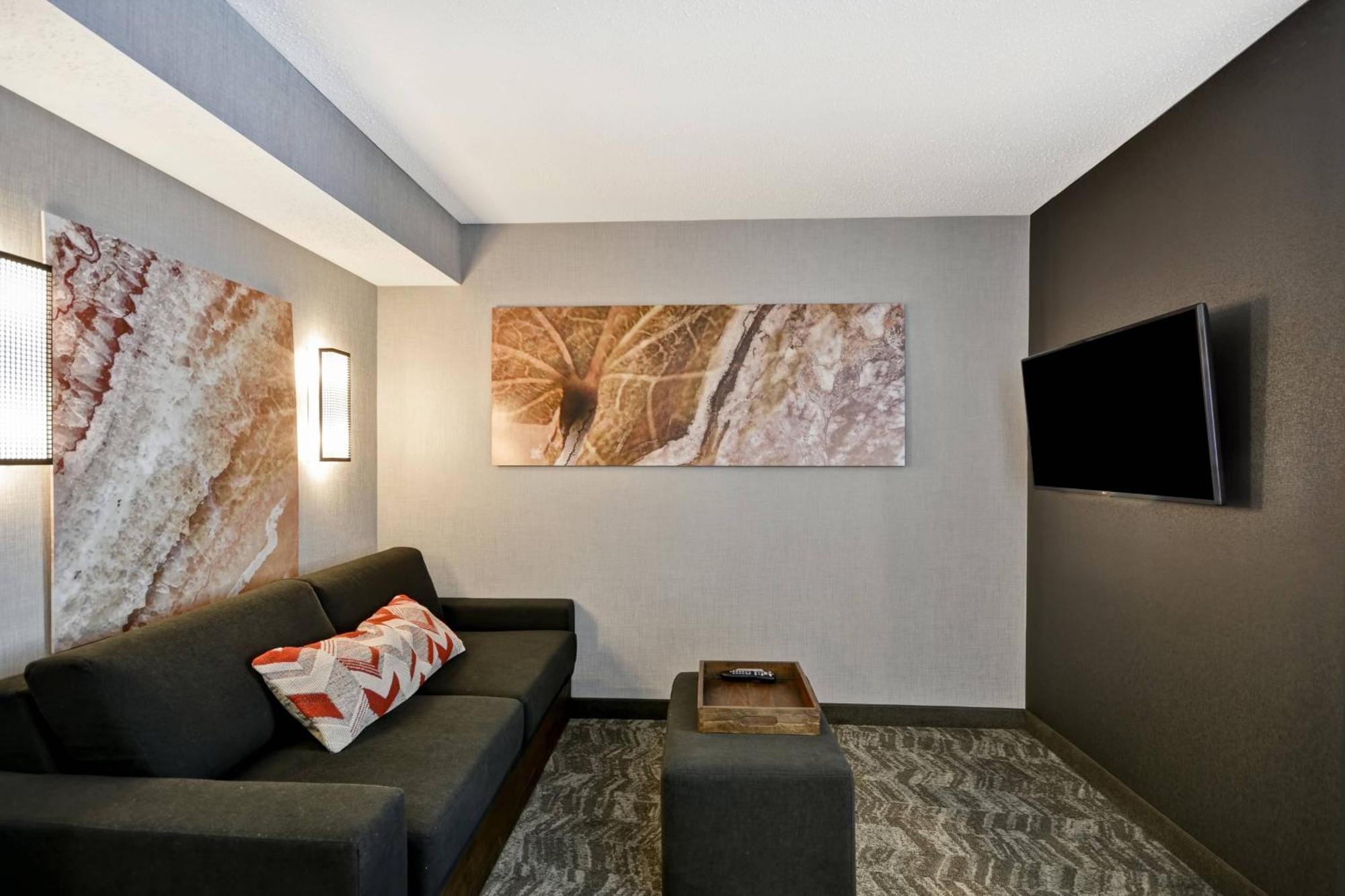 Springhill Suites By Marriott Indianapolis Airport/פליינפילד מראה חיצוני תמונה