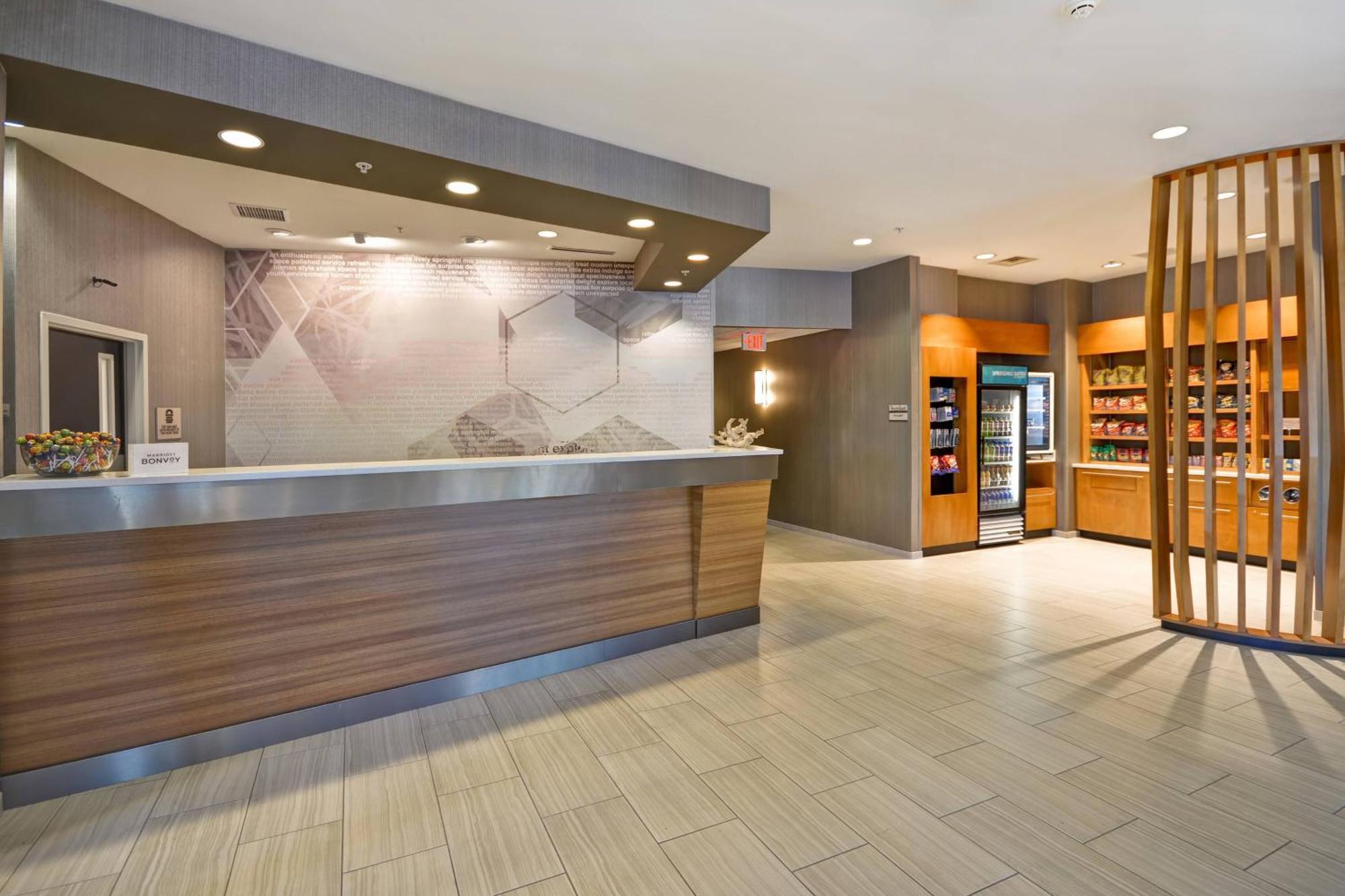 Springhill Suites By Marriott Indianapolis Airport/פליינפילד מראה חיצוני תמונה